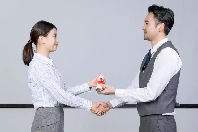 想要职场成功必备的八种能力