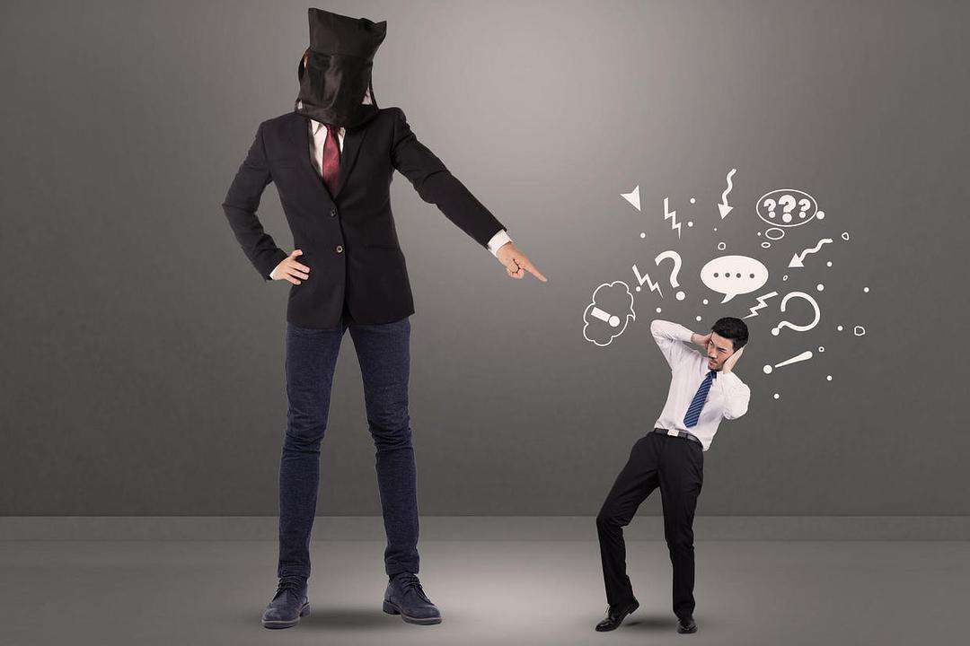 职场必修课：学会如何批评人，做高情商的职场人士